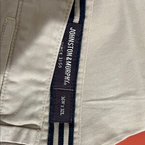 Johnston & Murphy Sand Chinos